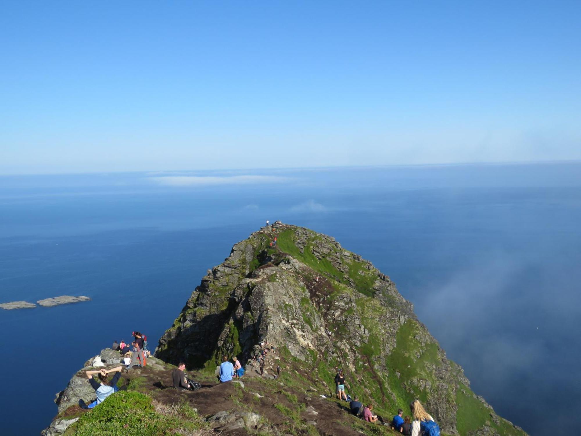 Valen Cabins In Reine Εξωτερικό φωτογραφία