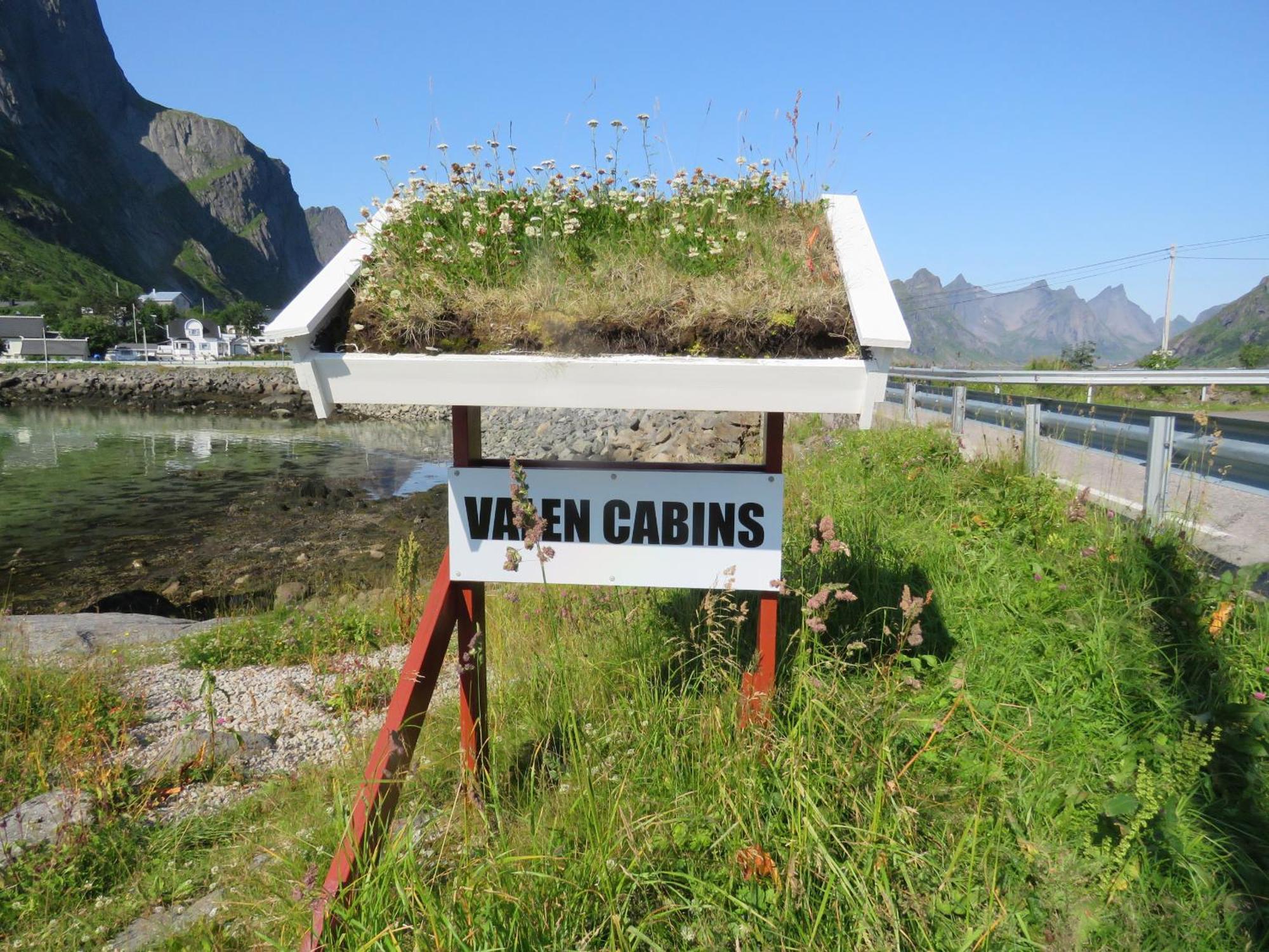 Valen Cabins In Reine Εξωτερικό φωτογραφία
