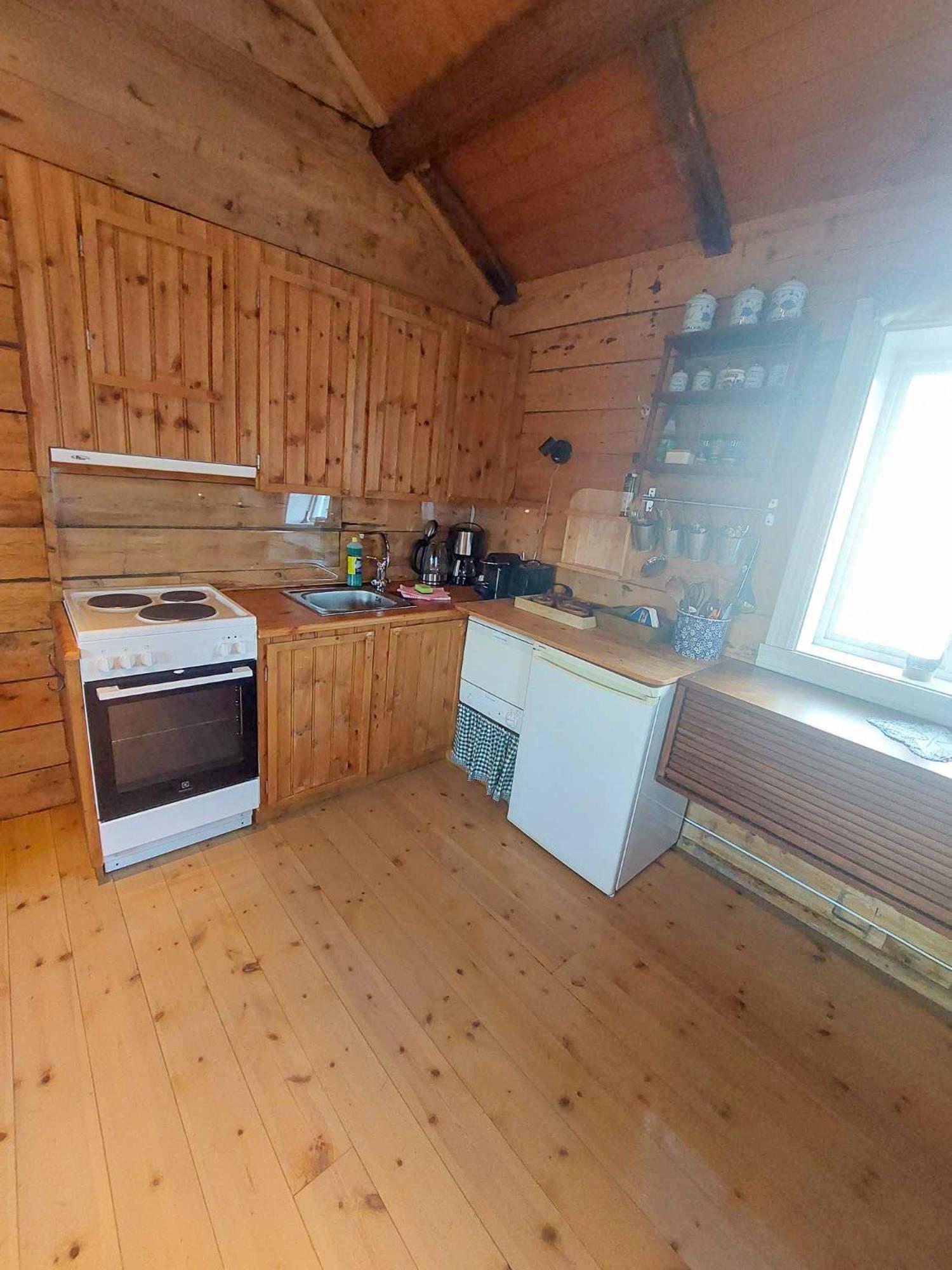 Valen Cabins In Reine Εξωτερικό φωτογραφία